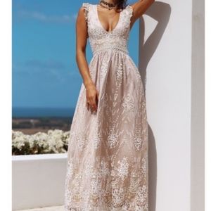 Hello Molly Maxi Dress